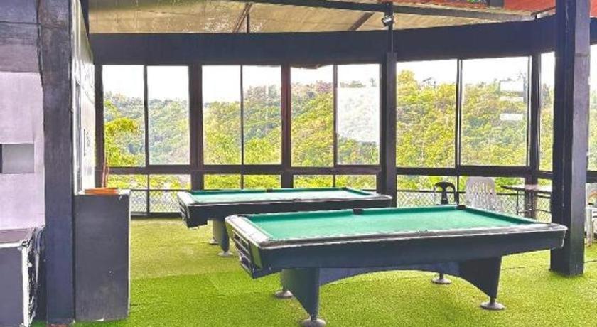 קגיאן דה אורו Ultra Winds Mountain Resort (Adults Only) מראה חיצוני תמונה