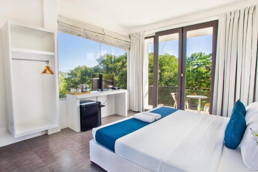 קגיאן דה אורו Ultra Winds Mountain Resort (Adults Only) מראה חיצוני תמונה