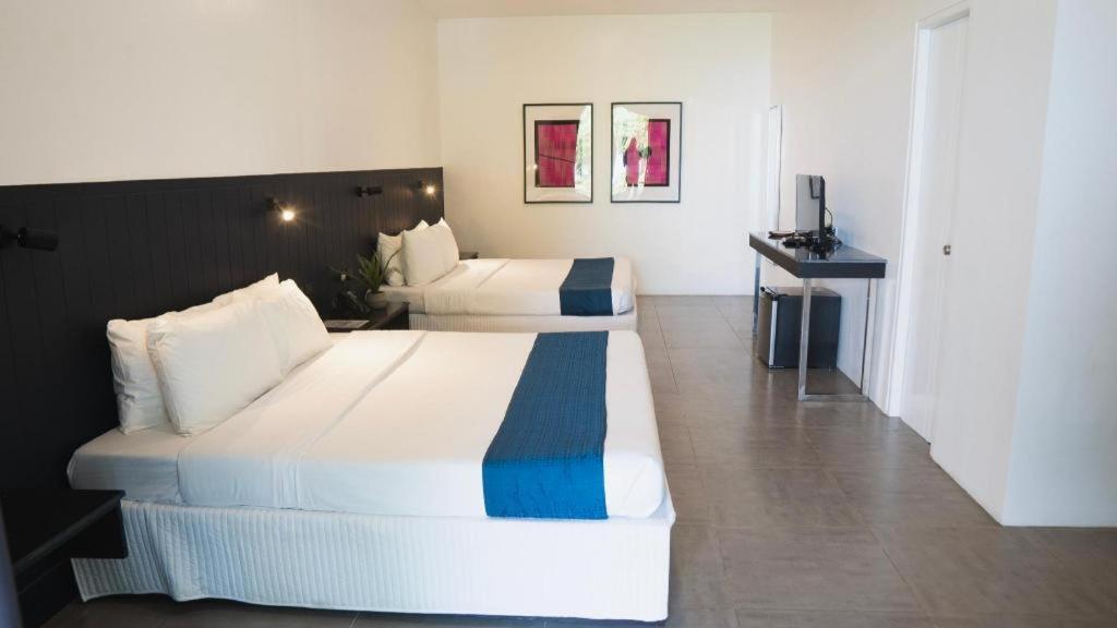 קגיאן דה אורו Ultra Winds Mountain Resort (Adults Only) מראה חיצוני תמונה